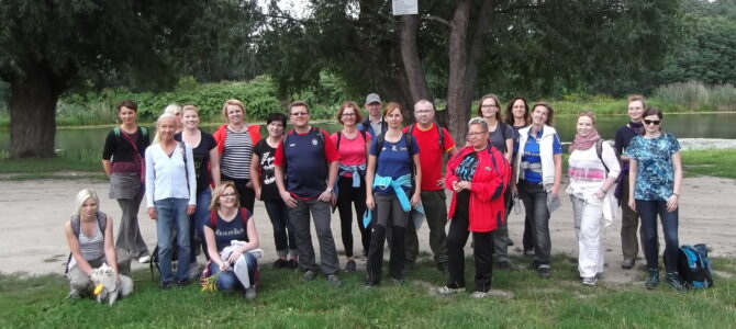 Świąteczny Łazik, wiosenny spacer po Lesie Kabackim, poniedziałek 6 kwietnia